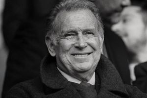 R.I.P. 阿森纳前董事及董事会成员理查德-卡尔逝世