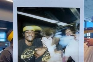 湖人官方晒拍立得抓拍集锦：训练营第二天球员们将氛围拉满