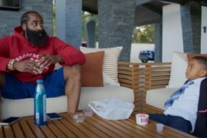 😲哈登：自己有一个6岁的儿子 名叫Jace 女友现在也怀孕了