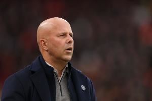 形势反转！利物浦一度领先阿森纳5分，如今三连败落后枪手4分