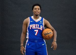 洛瑞今日完成赛季首秀 纳斯：20年前谁能想到洛瑞能有此成就？