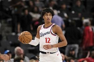 泰伦·卢：我们需要年轻人的强度和能量 当他们得到机会时得抓住